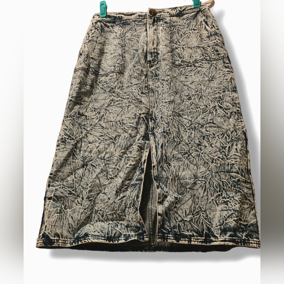 💥SALE💥Who What Wear Sz 8 Midi Jean Denim Skirt Blue Acid Wash Stonewash - Picture 5 of 8